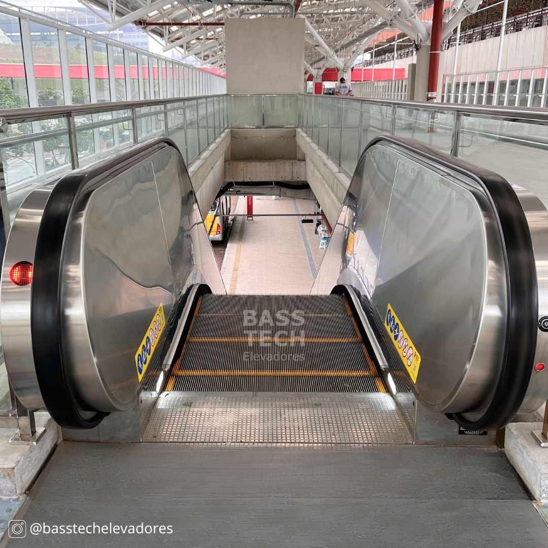 Escada Rolante Bass Tech