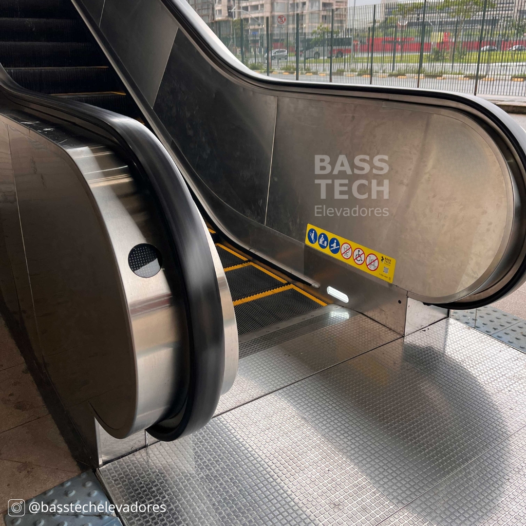 Escada Rolante Bass Tech