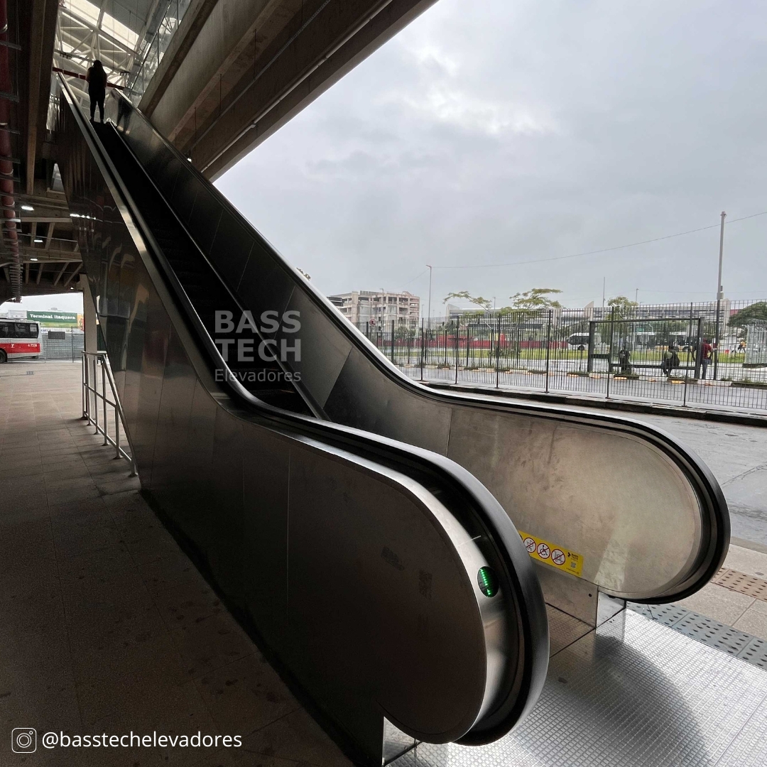 Escada Rolante Bass Tech