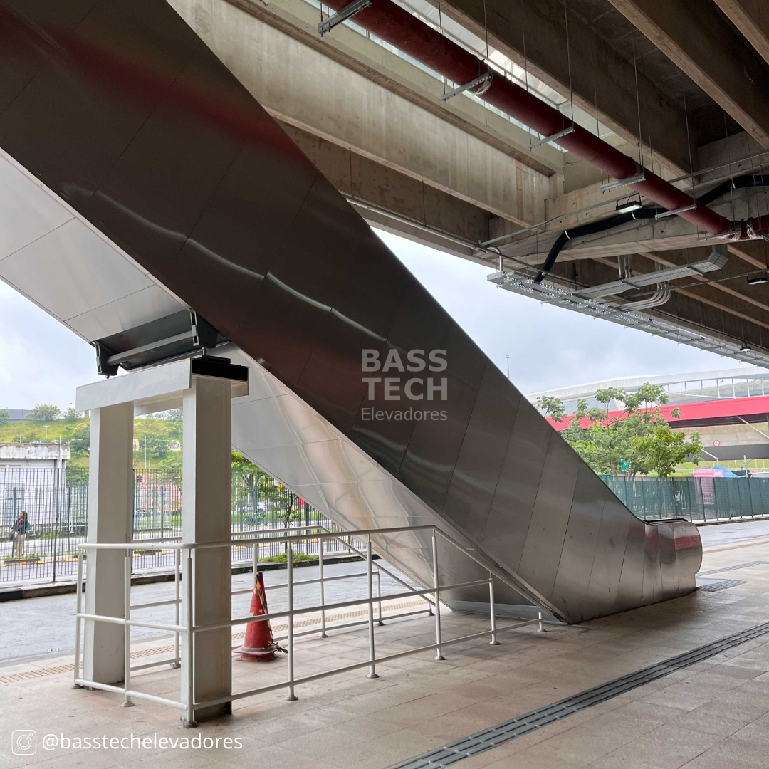 Escada Rolante Bass Tech